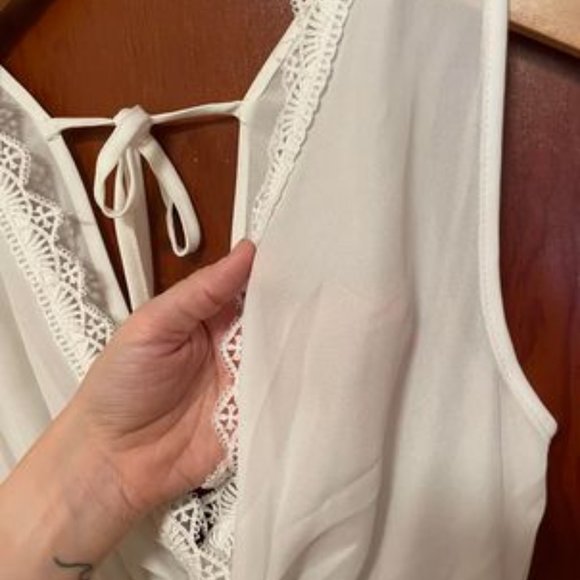 NWOT Shein White Lace Panel Peplum Tank Top - Picture 4 of 5